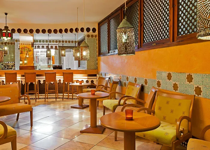 Monopol Hotel Puerto de la Cruz (Tenerife)