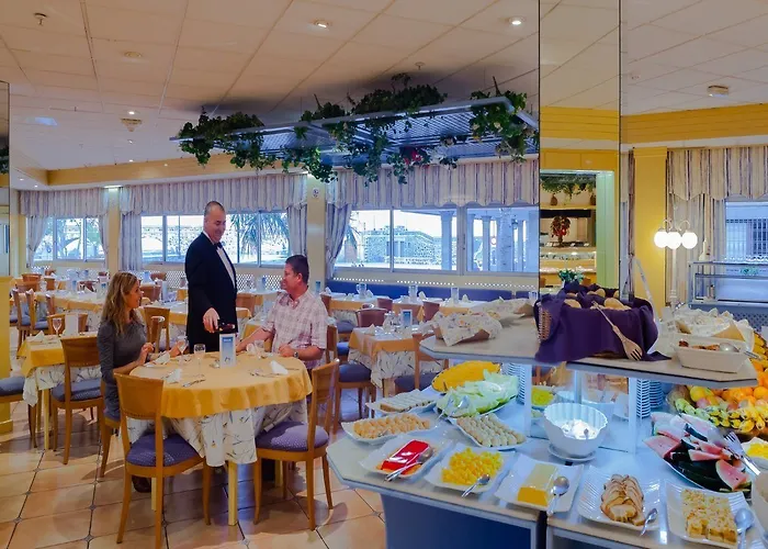 Monopol 3* Puerto de la Cruz (Tenerife)