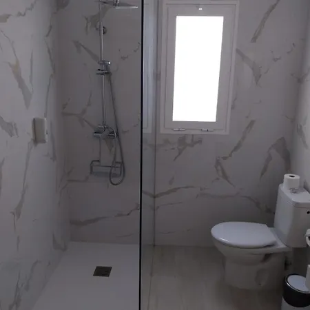 Hotel Monopol 3*