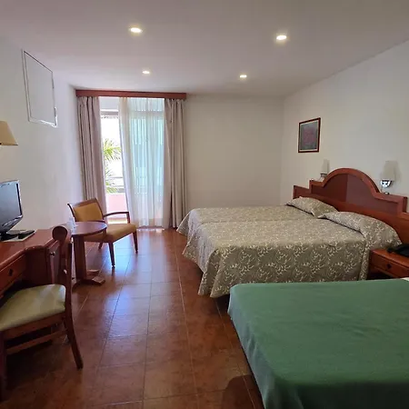 Monopol Hotel Puerto de la Cruz (Tenerife)