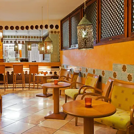 Monopol Hotel Puerto de la Cruz (Tenerife)