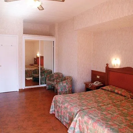 Monopol Hotel