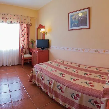 Monopol Hotel
