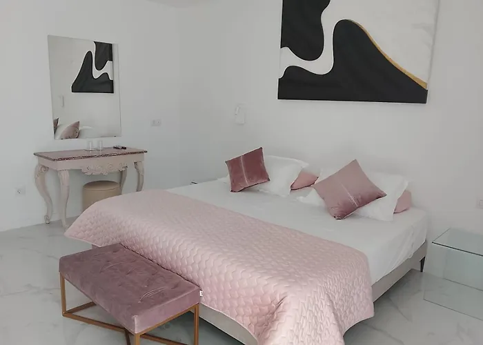 Monopol Ξενοδοχείο