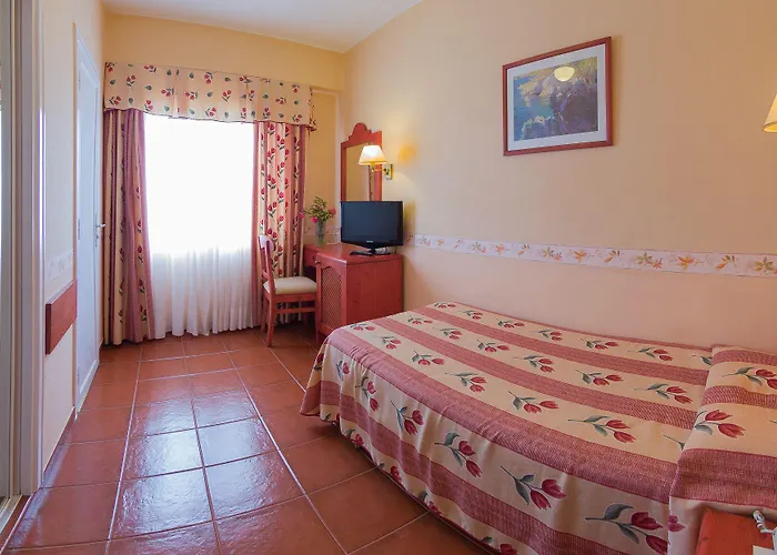 Ξενοδοχείο Monopol